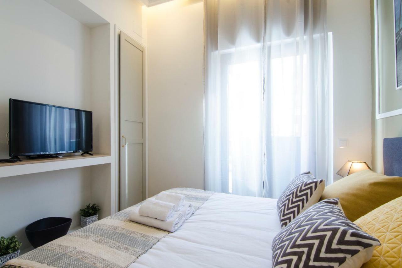 Libreros ,5 * Madrid
