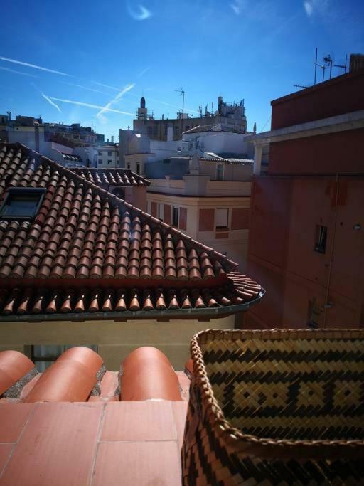 Stunning Newly Refurbished Loft At Malasaña's Heart