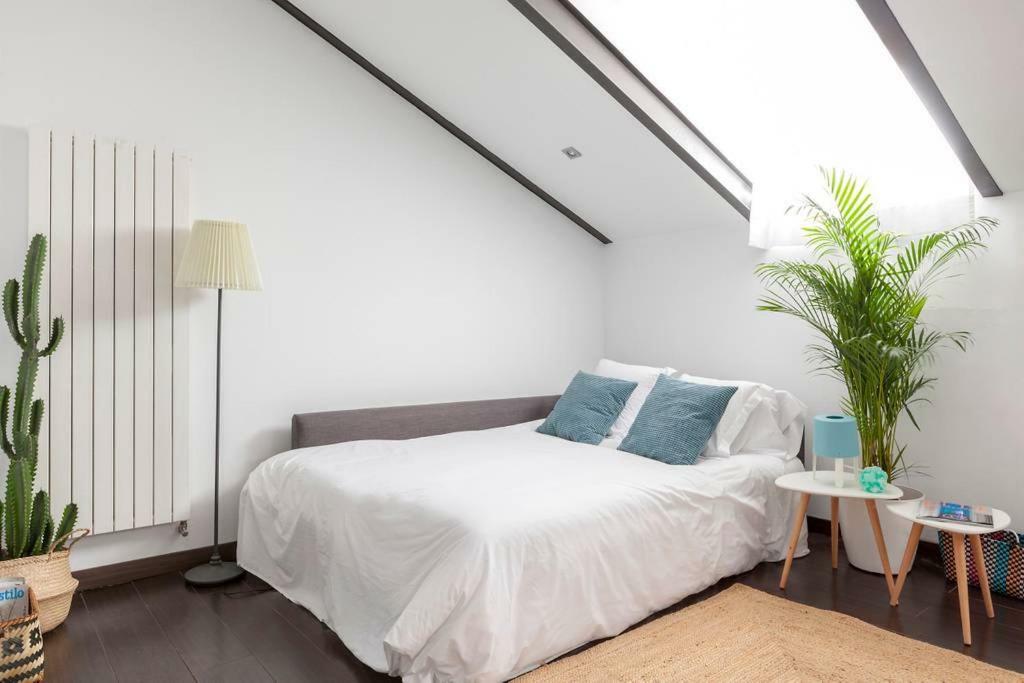 Stunning Newly Refurbished Loft At Malasaña's Heart Madrid