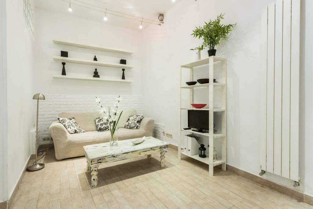Stylish Loft At Chueca's Heart Madrid