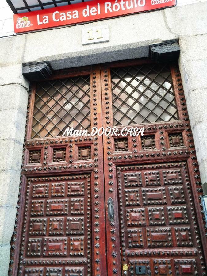 Casa Reina- Classical With Lift In Sol And Mayor Apartamento