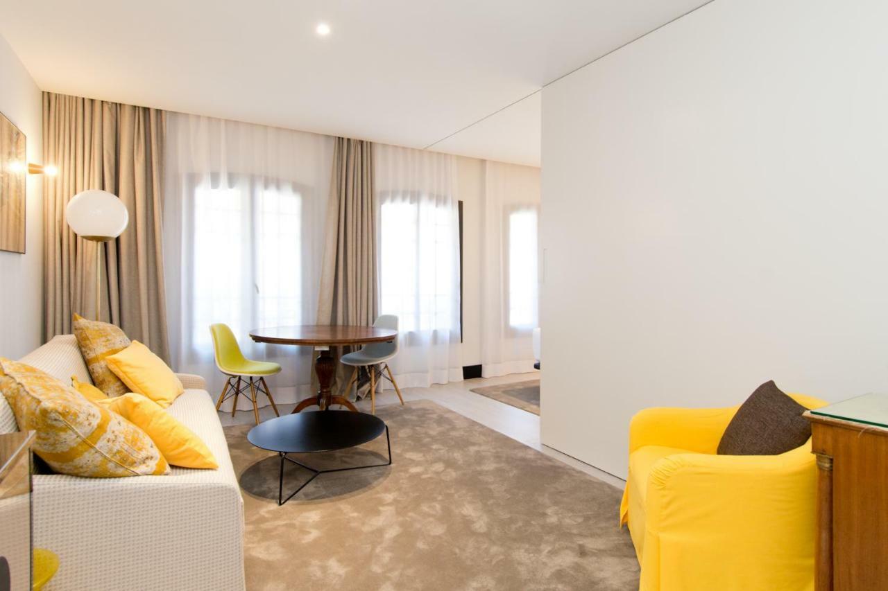 Apartahotel De Dios 17 Boutique 4*