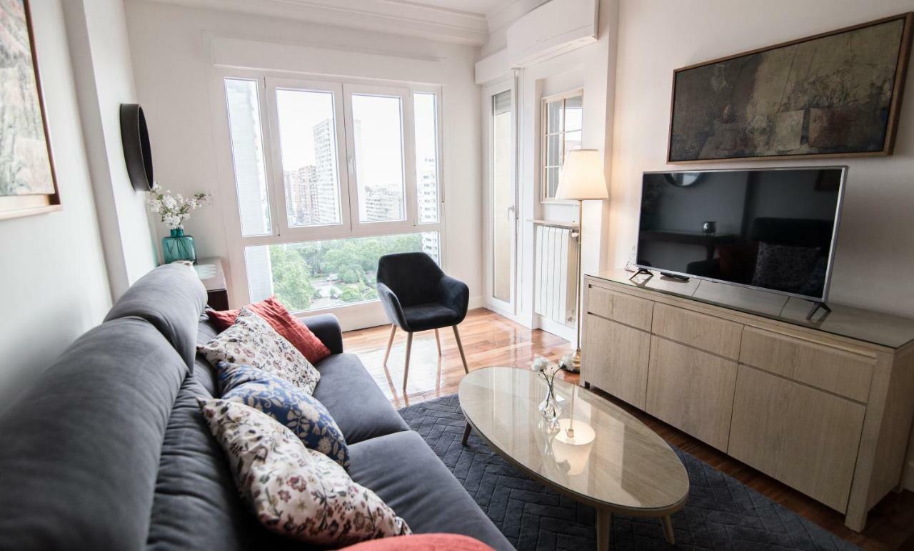 Elegant Retreat Business District Bernabéu Apartamento