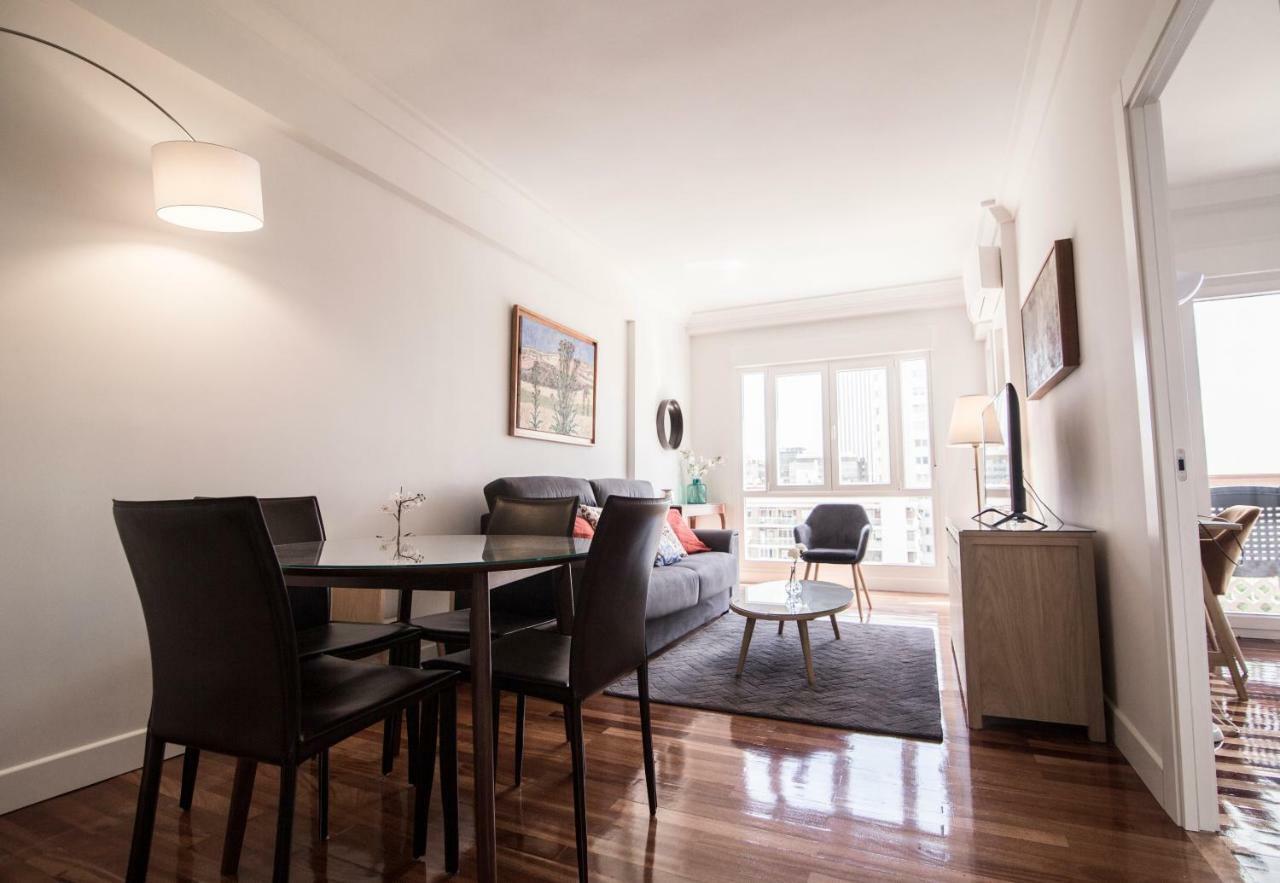 Elegant Retreat Business District Bernabéu Apartamento