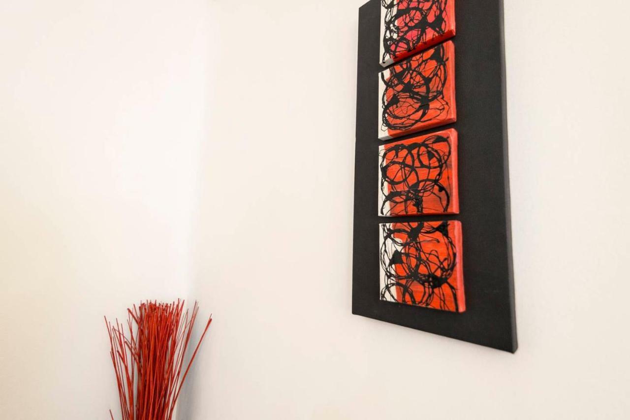 & Private Terrace Wifi + Aircon Apartamento *