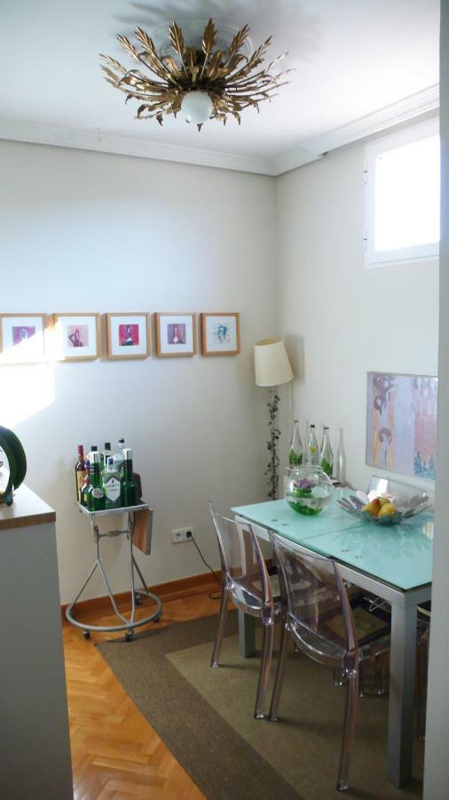 Privada Paseo Del Arte Homestay *