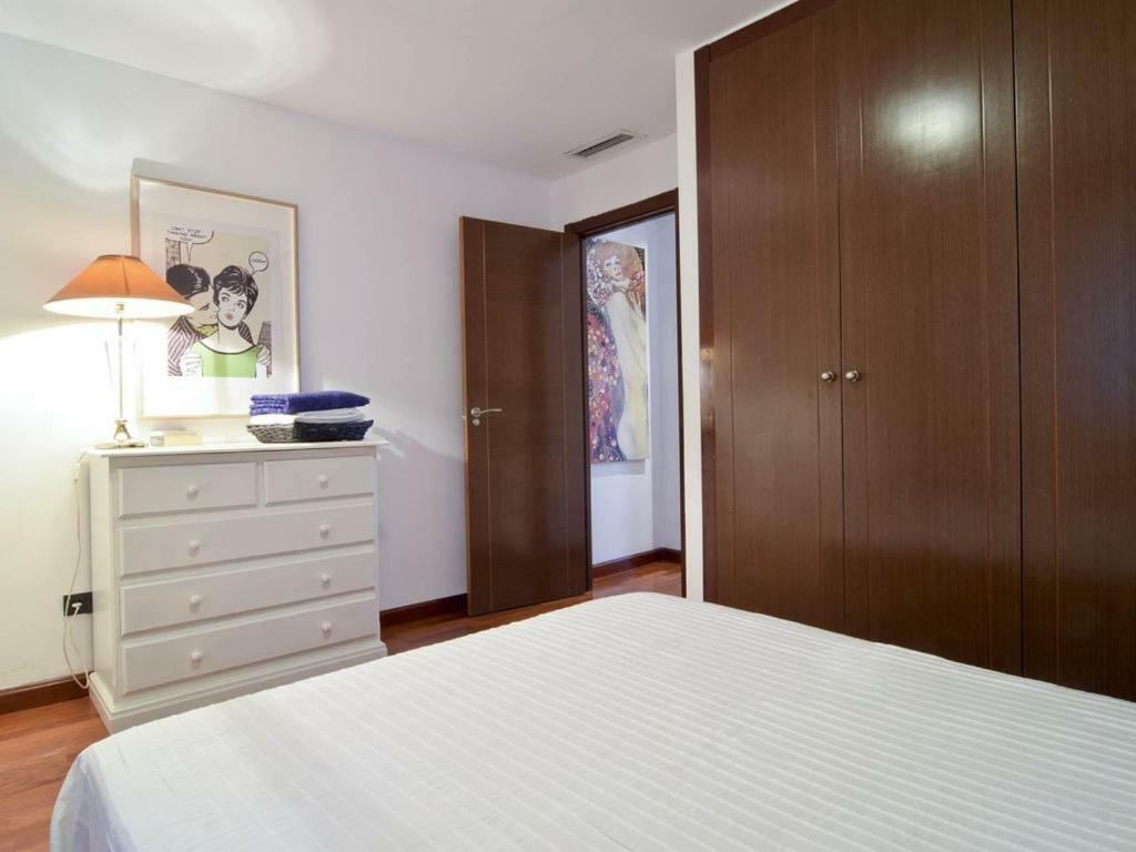 Delagua Rastro-parking Gratuito Madrid