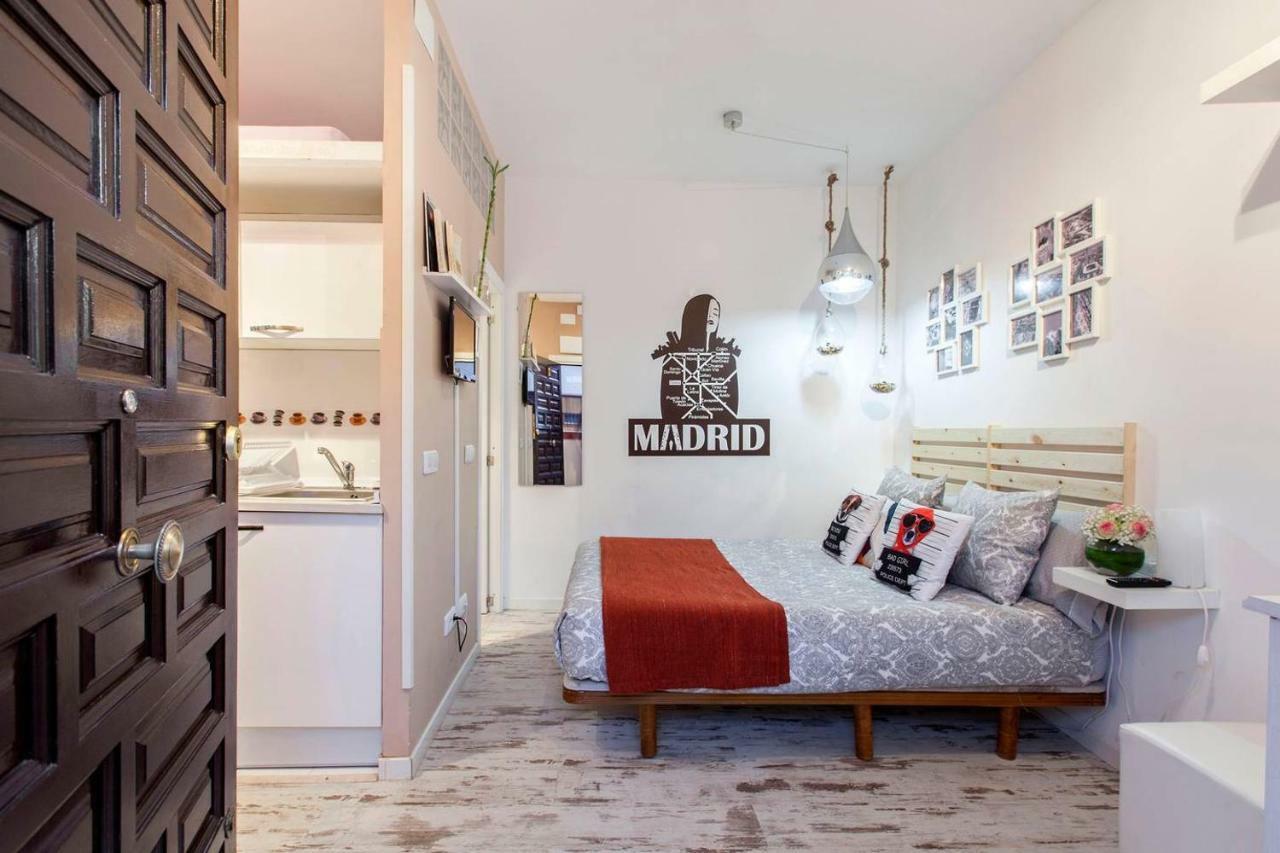 Estudio En Malasaña - Calle Tesoro * Madrid