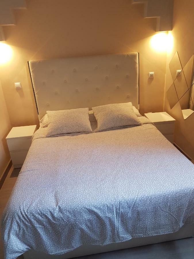 Bonito Apto Cinco Torres Plaza Castilla Apartamento *