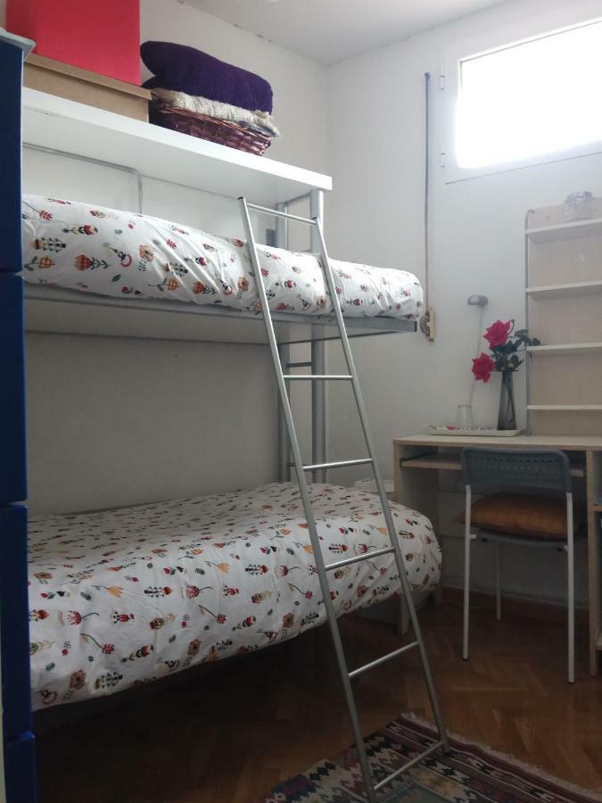 Privada Paseo Del Arte Homestay Madrid