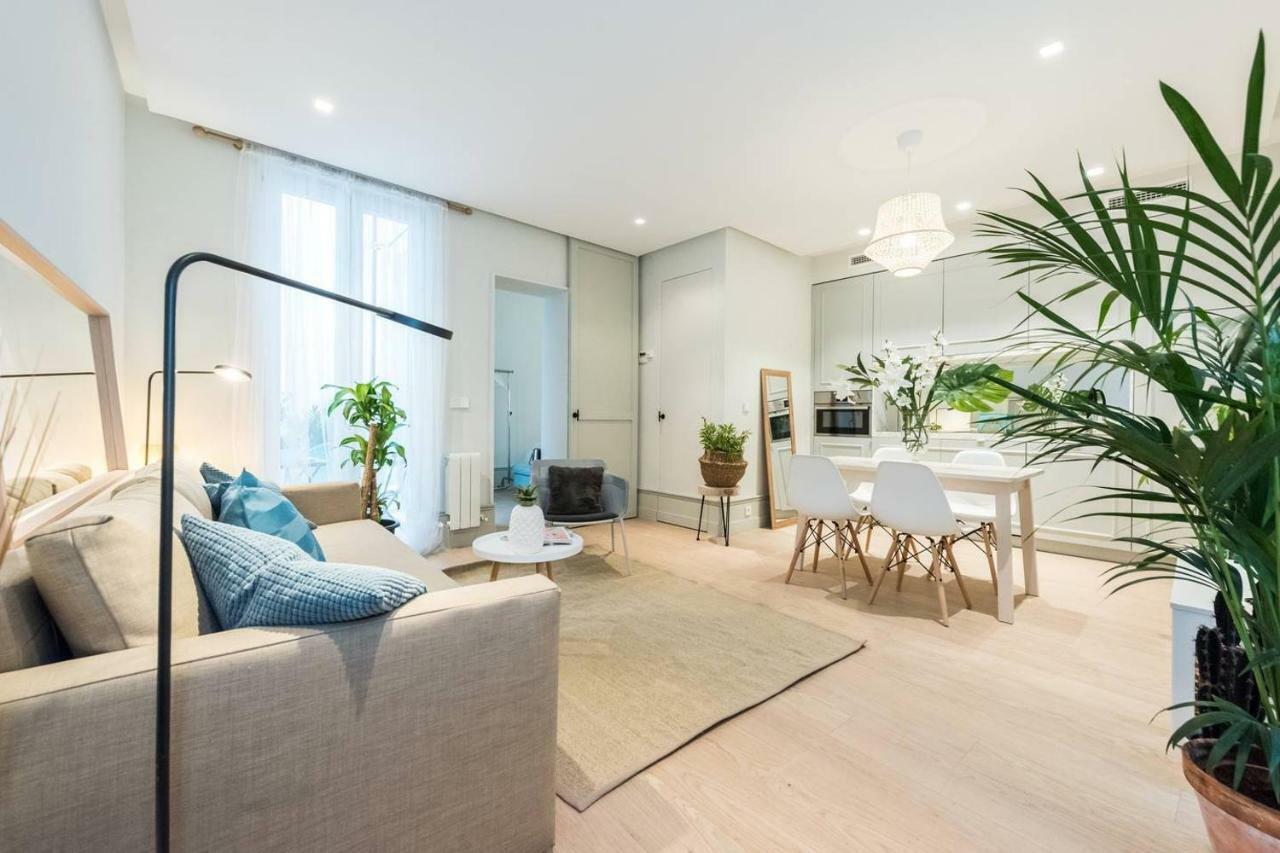 Explore From A Warm With Patio At A Newly Refurbished Manorial Building * Madrid
