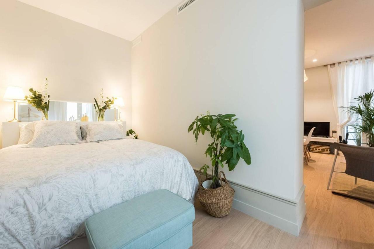 Explore From A Warm With Patio At A Newly Refurbished Manorial Building * Madrid