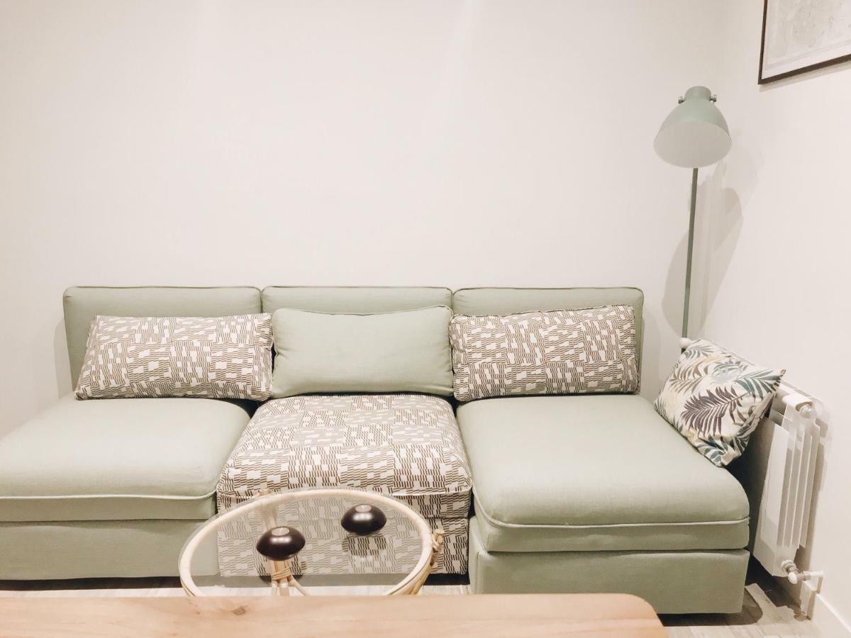 Recién Reformado En Avenida Reina Victoria Apartamento