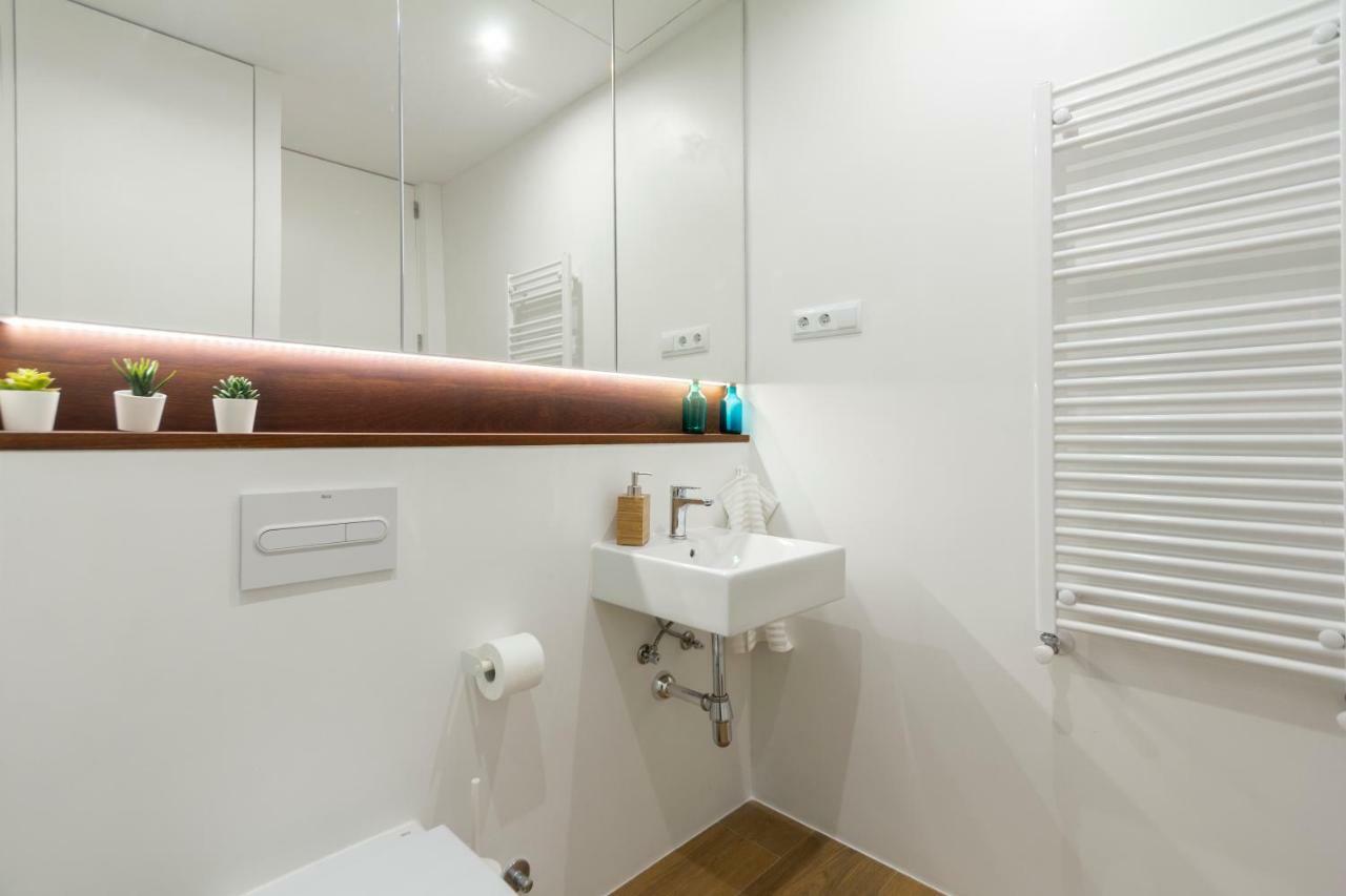 Urbantec Realty - Atocha Y Museos Apartment *