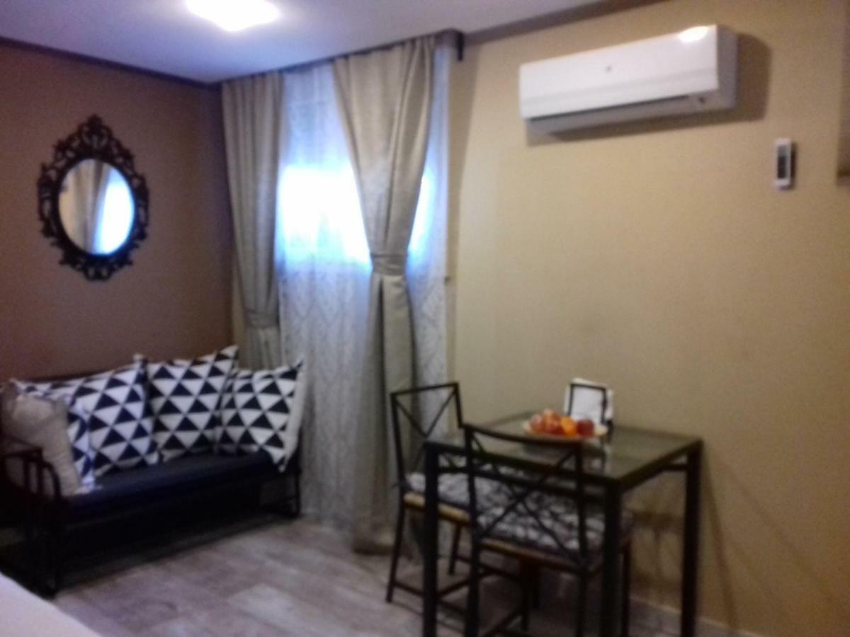 Apartamento Calle Cantalapiedra # 2 Bajo-d