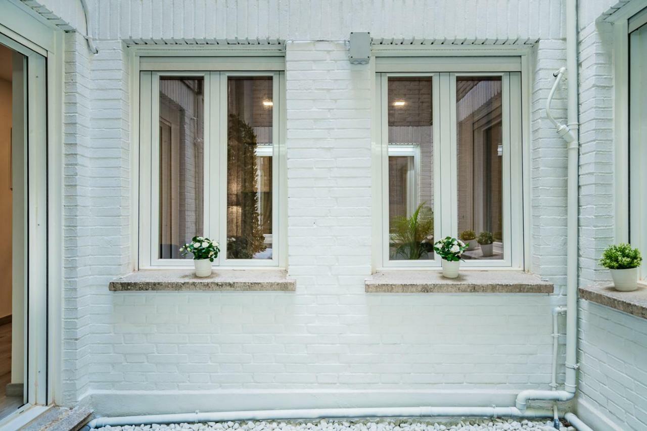 Exclusive Quietness In The Heart Of With Public Parking, Breakfast, 2 Bathrooms Madrid