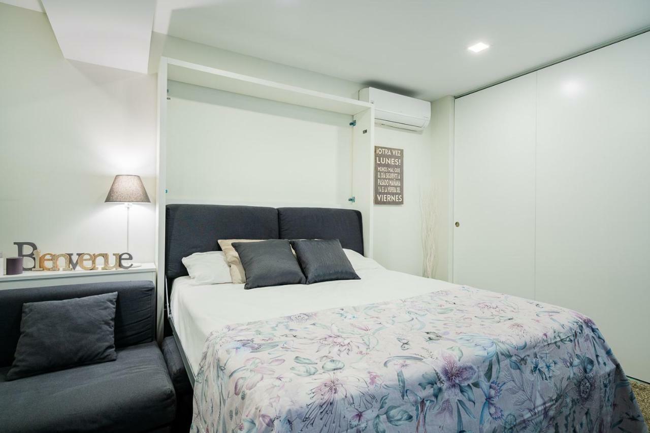 Exclusive Quietness In The Heart Of With Public Parking, Breakfast, 2 Bathrooms * Madrid