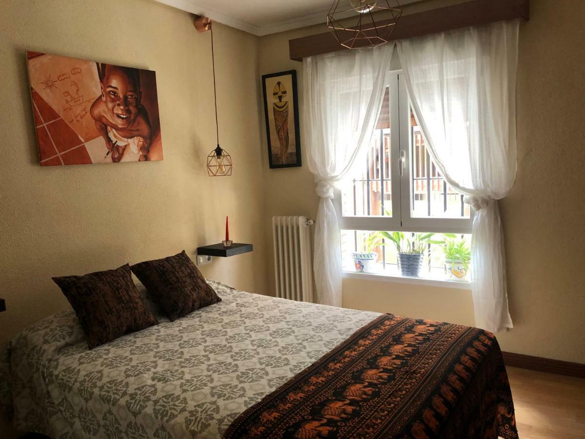 Al Lado Calle Alcala Apartment *