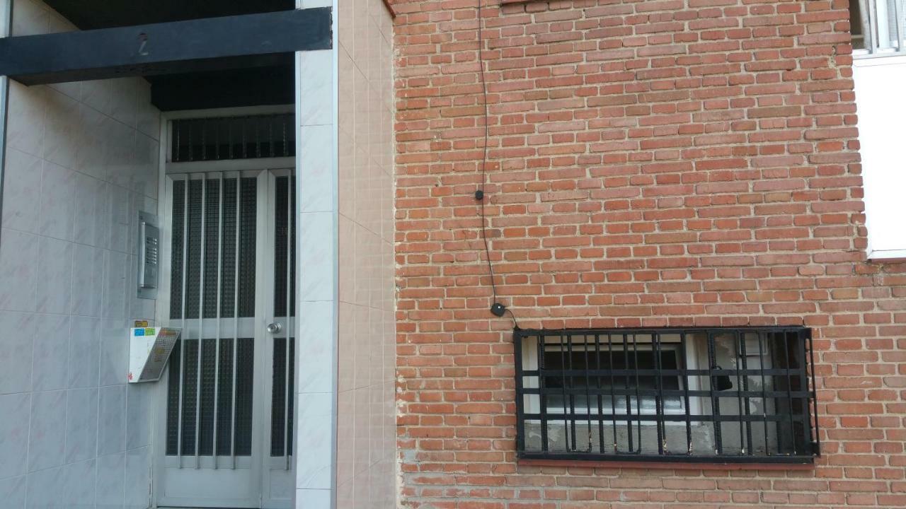 Calle Cantalapiedra # 2 Bajo-d Apartamento