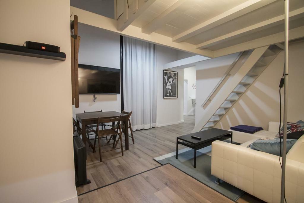 Apartamento Con Encanto En Sol-madrid#a Apartamento *