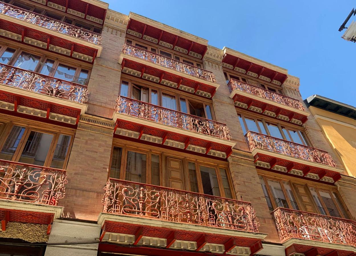 Santa Ana's Charming Flat