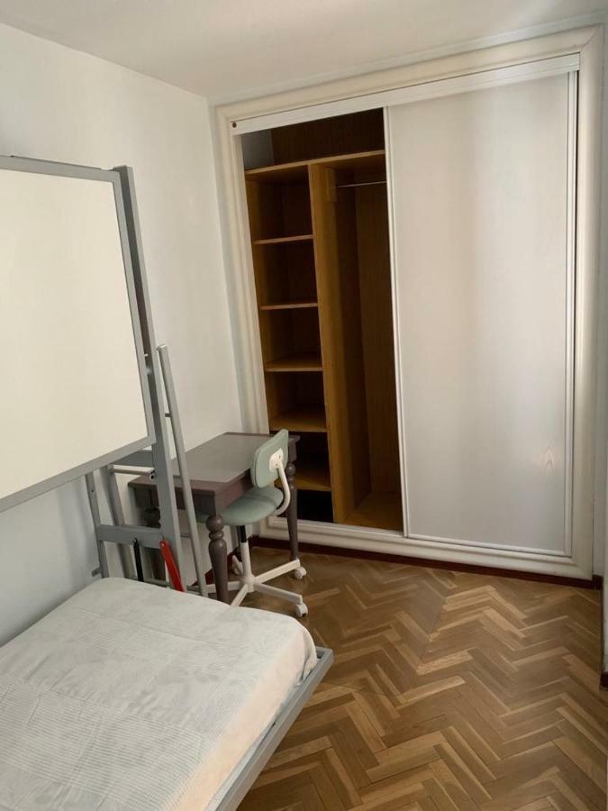 Apartamento Acogedor Apartamento Muy Bien Conectado Y Equipado En Madrid