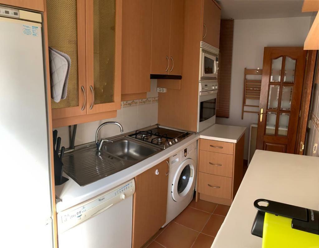 Acogedor Apartamento Muy Bien Conectado Y Equipado En Apartamento Madrid