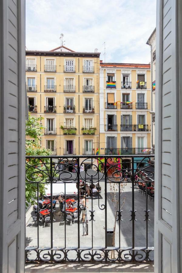 Charmy Chueca's Square *
