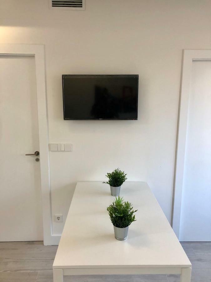 Pisos Con Piscina Barrio Exclusivo-wizinkcenter Apartamento Madrid