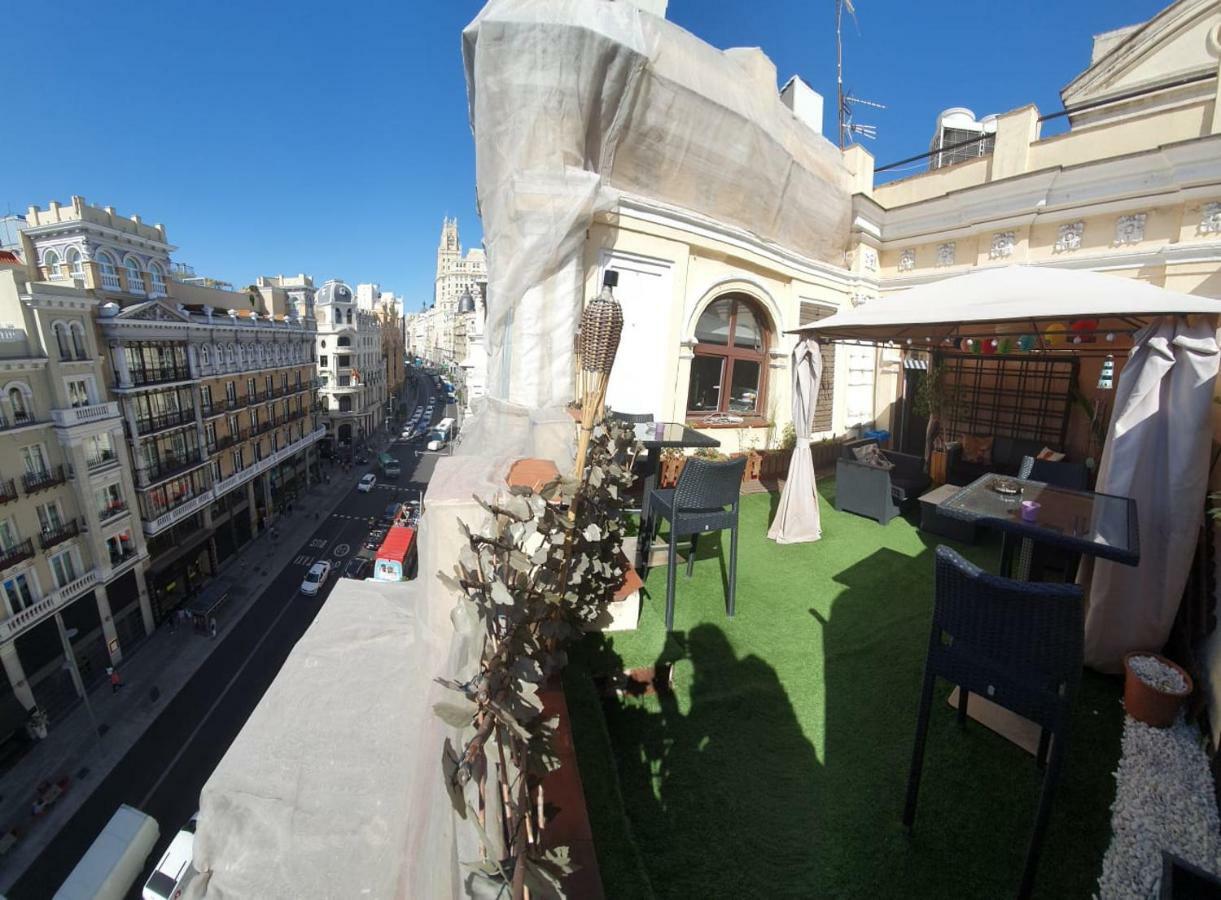 Gran Via Open Hostal