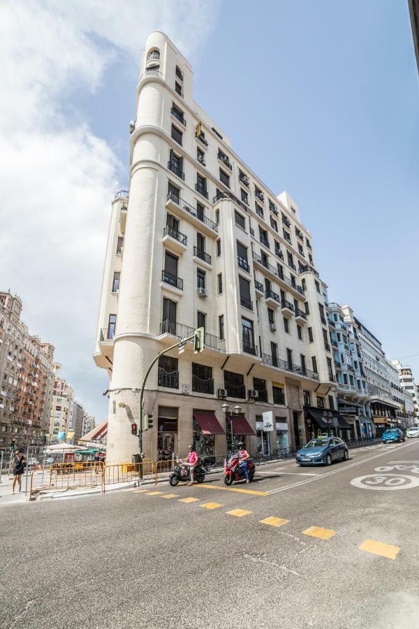 Penthouse Deluxe Granvia, By Monaro