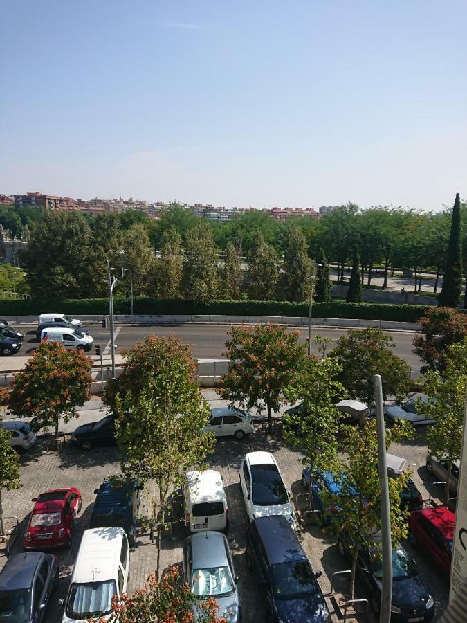 Pensión Centro De *