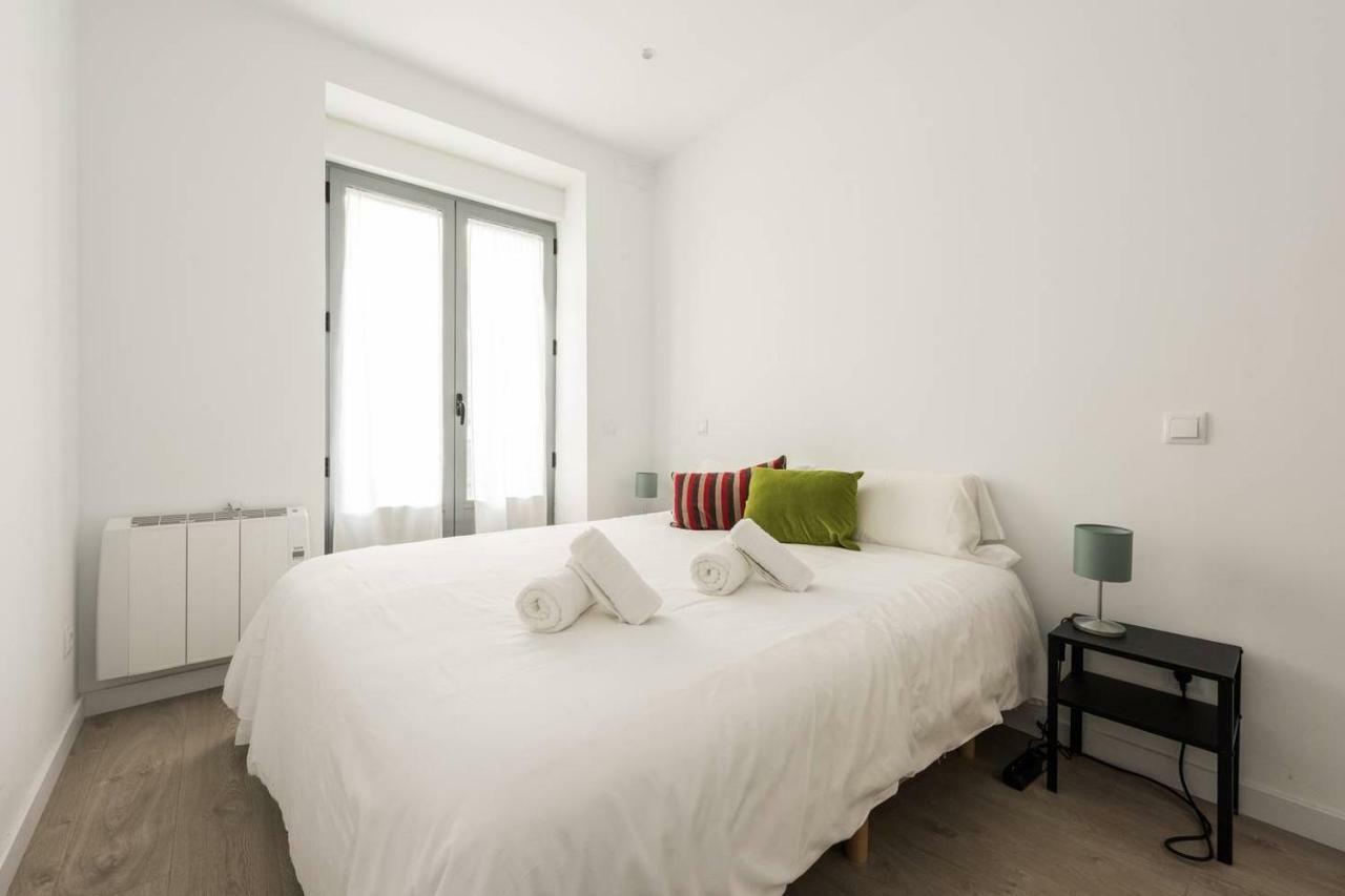 Modern With Ideal Location Next To Atocha Station Madrid
