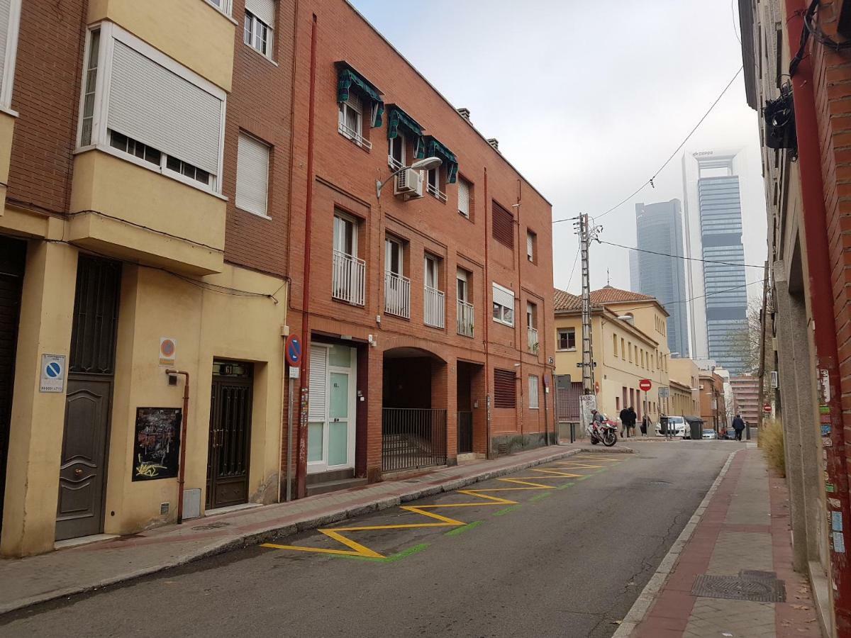 Bonito Apto Cinco Torres Plaza Castilla Apartamento Madrid