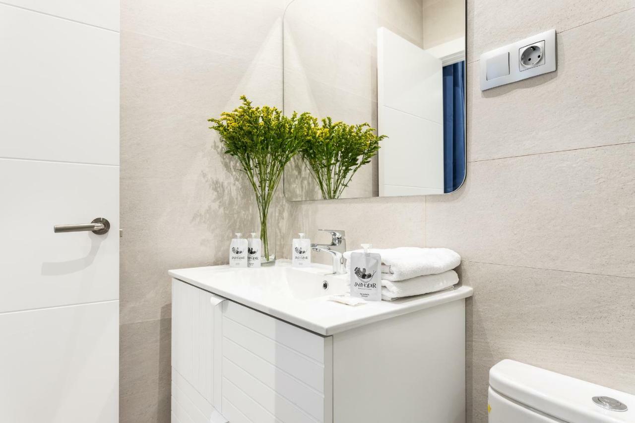 Bnbholder Black & Yellow Design Sol Apartamento Madrid
