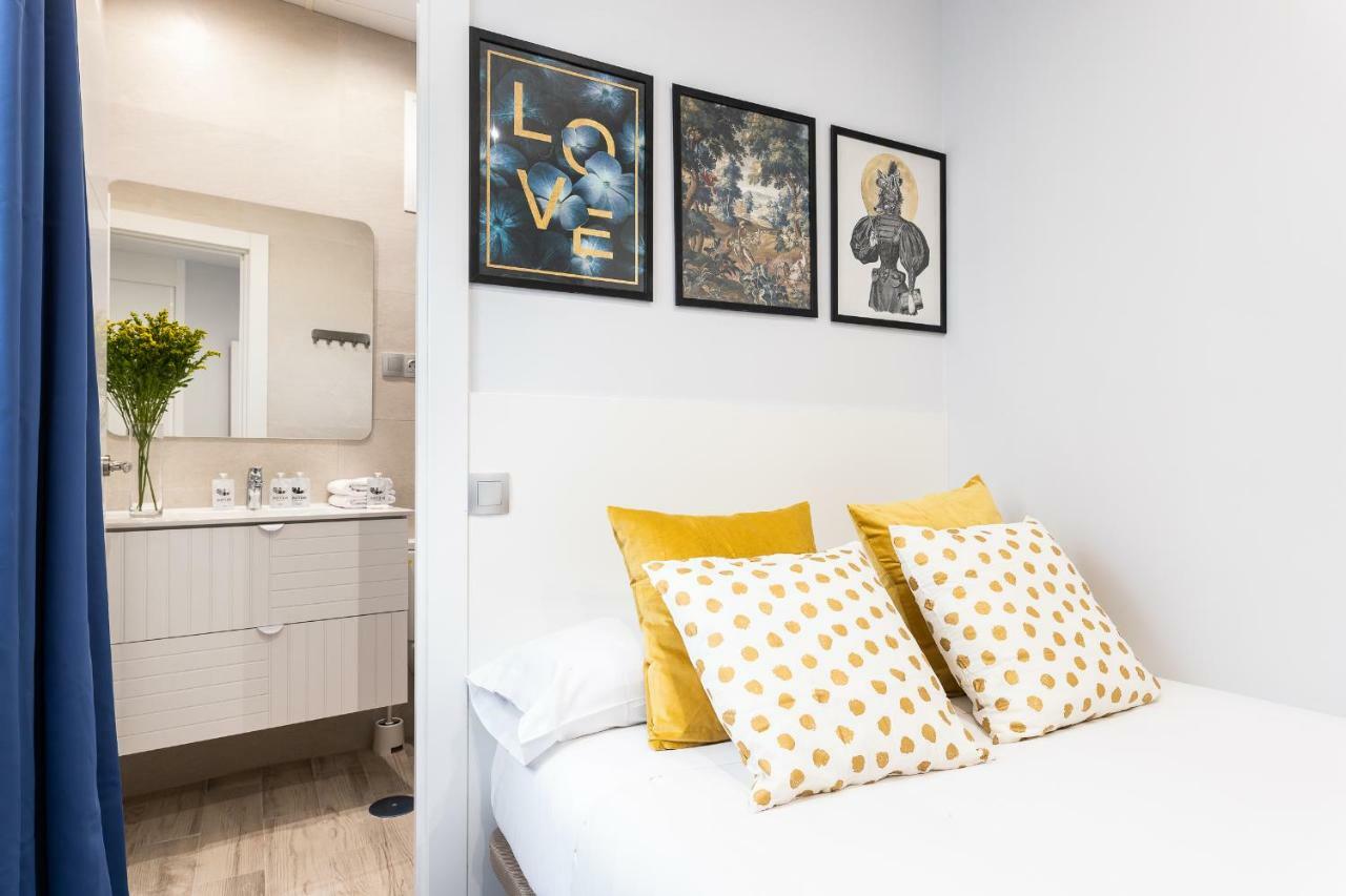 Apartamento Bnbholder Black & Yellow Design Sol Madrid