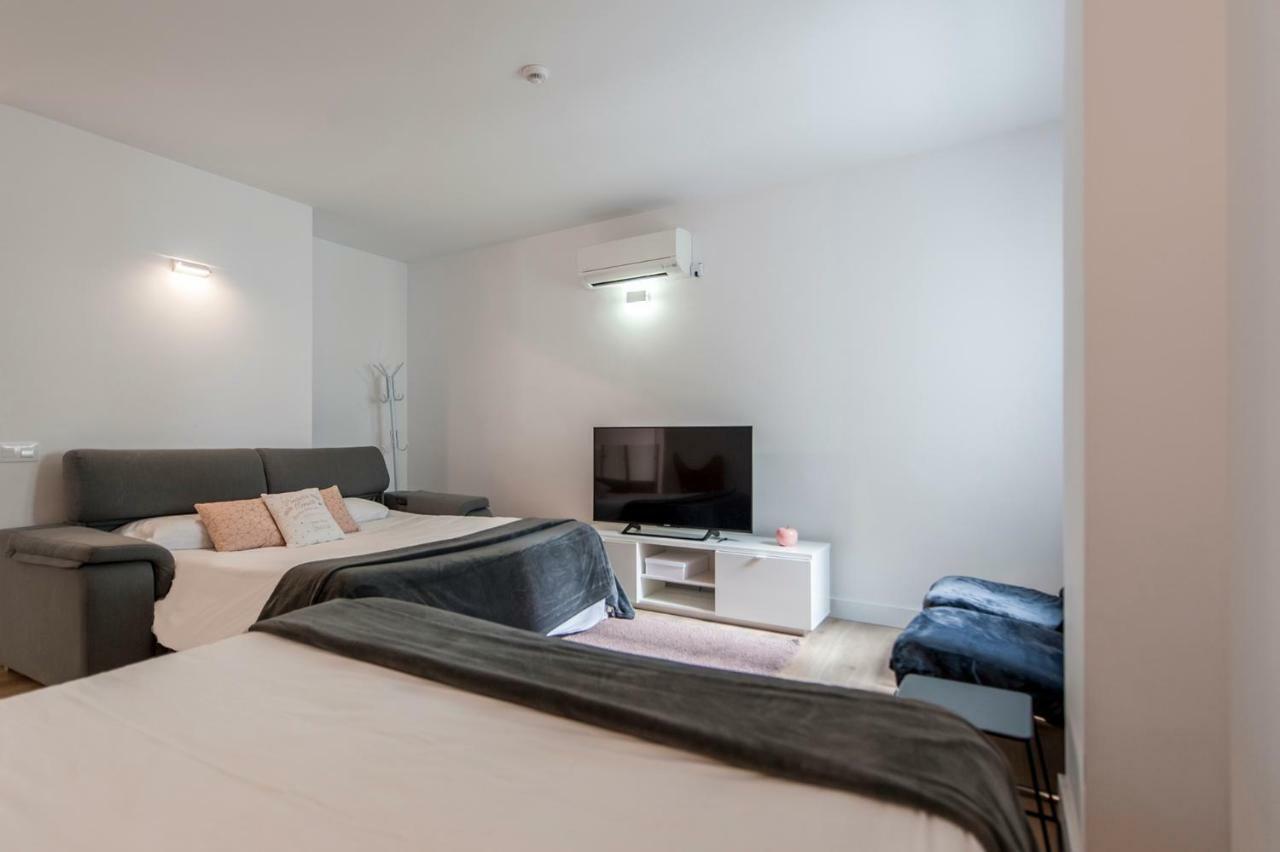 Hellenhost - Gran Via Vii Apartamento
