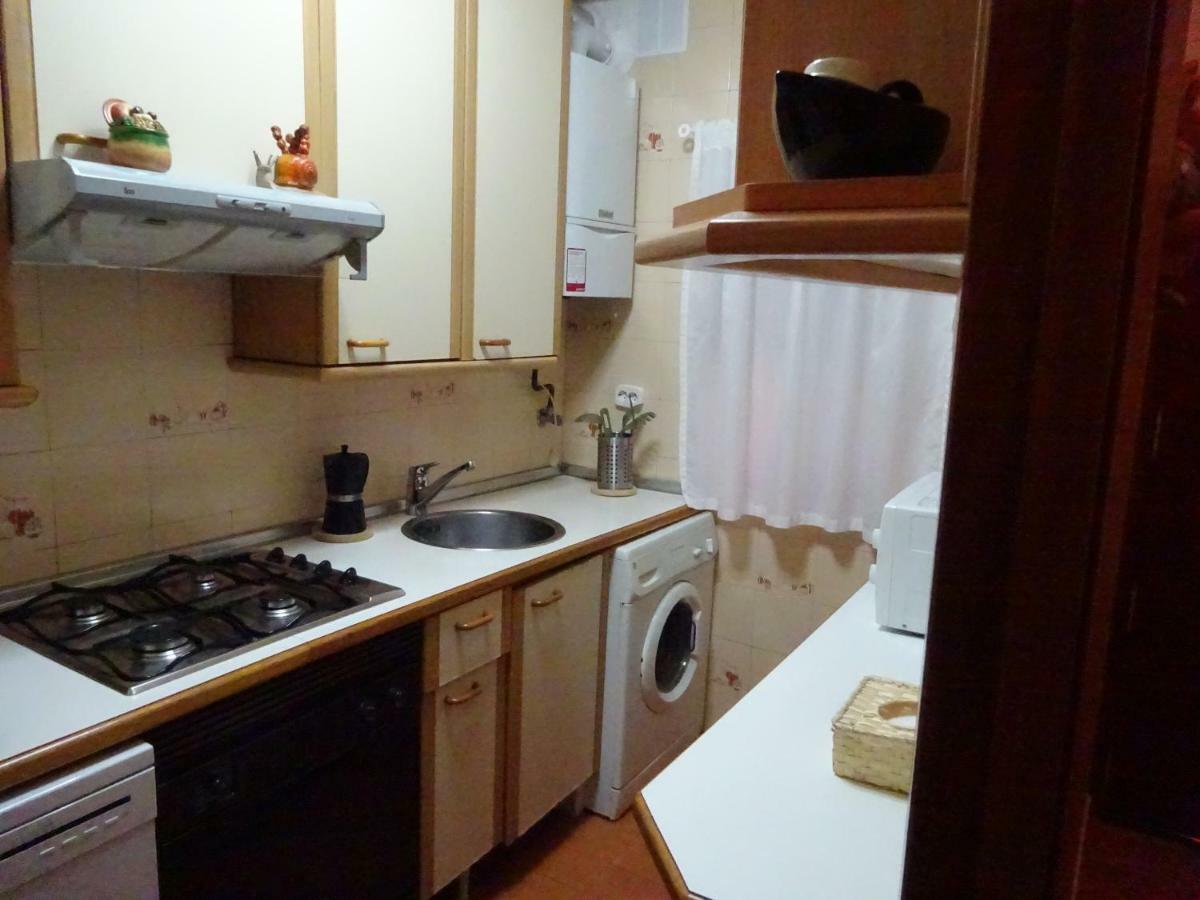 Apartamento Apart Emperatriz Isabel Madrid