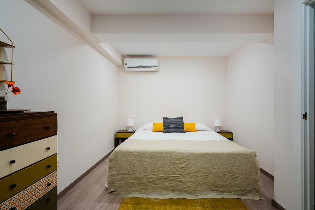 Exclusive Quietness In The Heart Of With Public Parking, Breakfast, 2 Bathrooms *