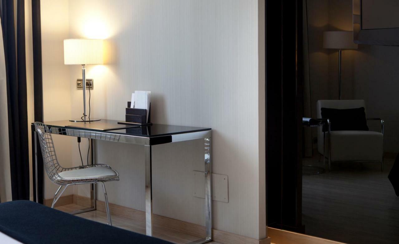 Maydrit Airport Hotel 4*