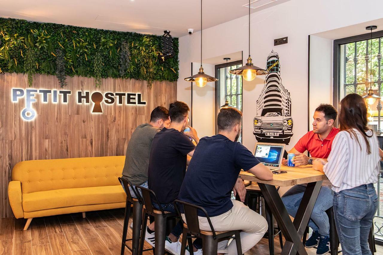 Petit La Latina (adults Only) Hostal