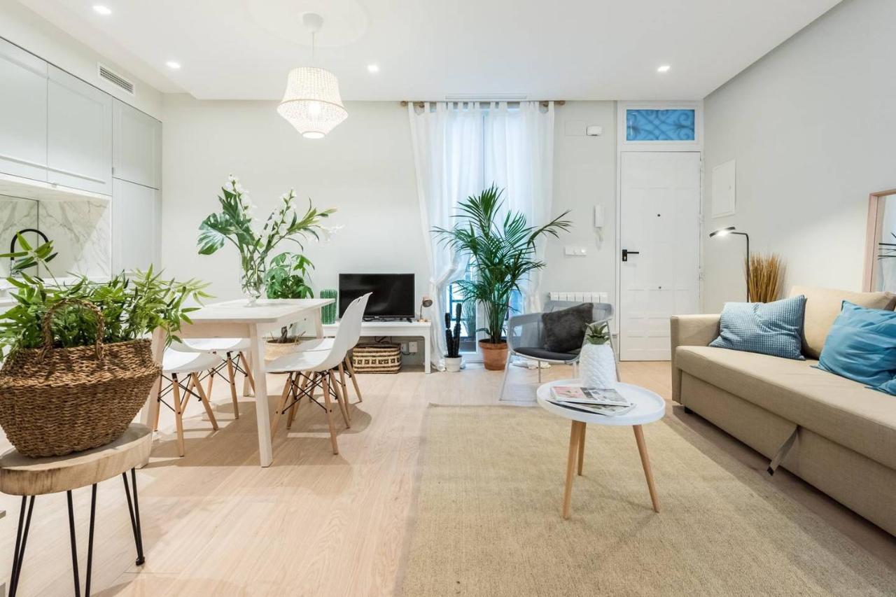 Apartamento Explore From A Warm With Patio At A Newly Refurbished Manorial Building Madrid