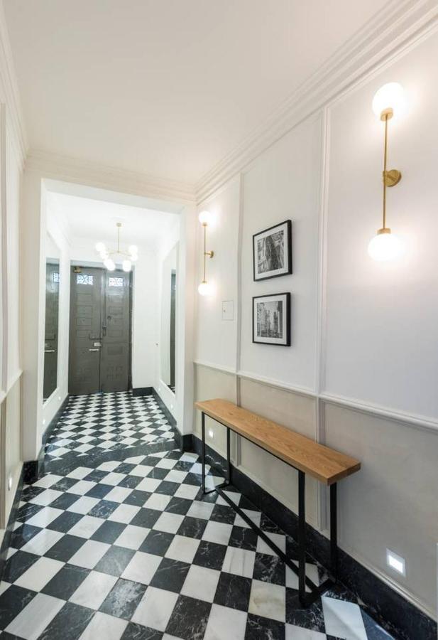 Apartamento Explore From A Warm With Patio At A Newly Refurbished Manorial Building