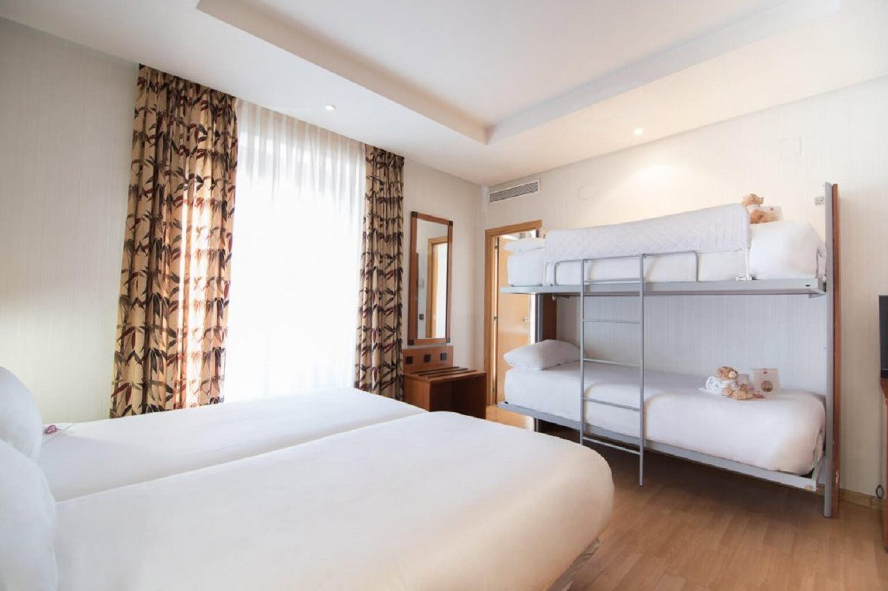 Petit Palace Preciados 3*
