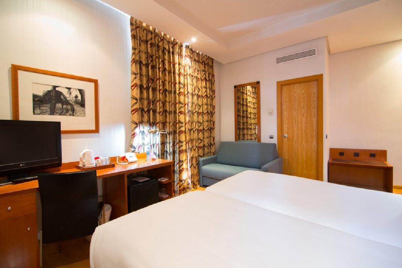 Petit Palace Preciados 3*