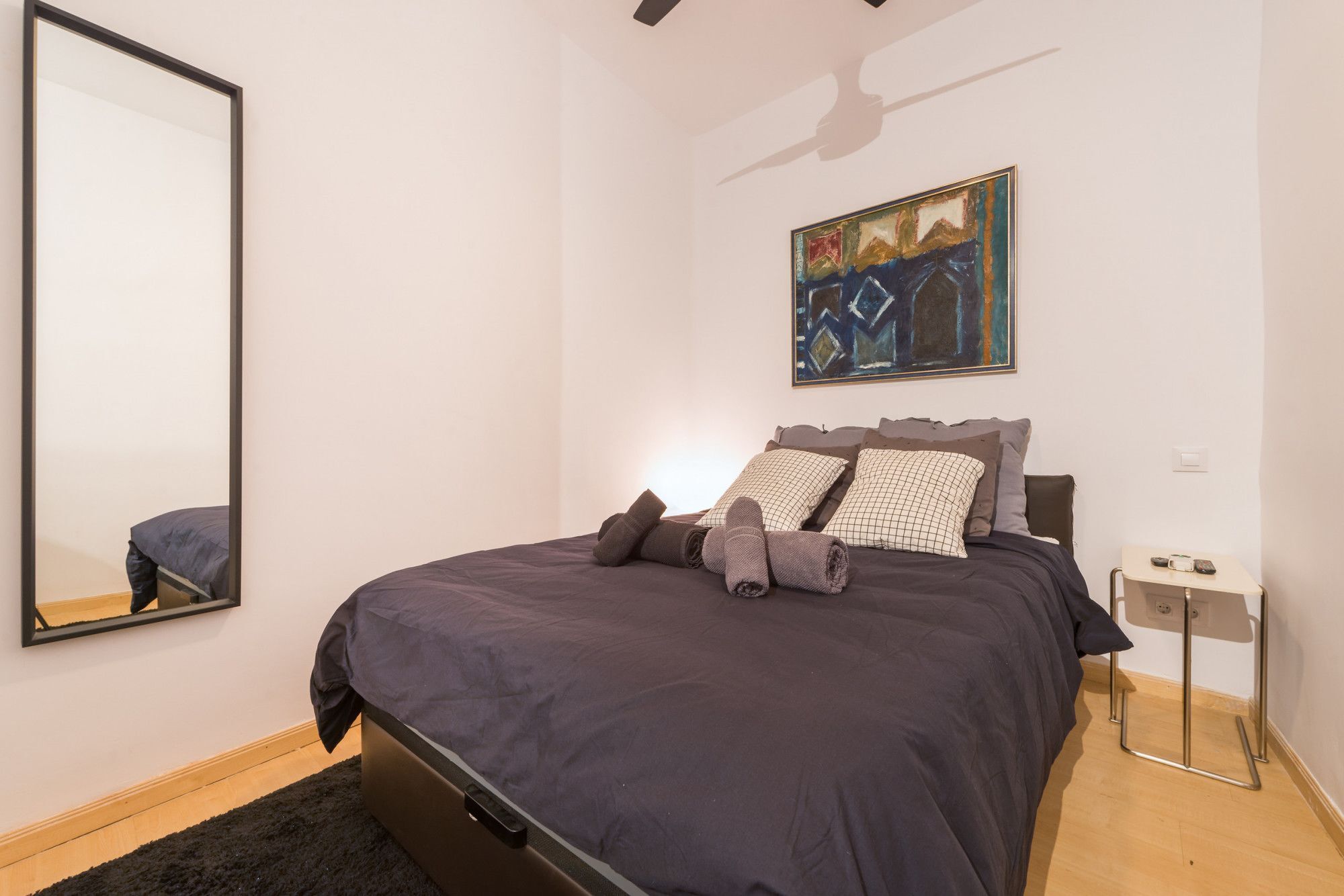 Apartamento Mercado De La Cebada *