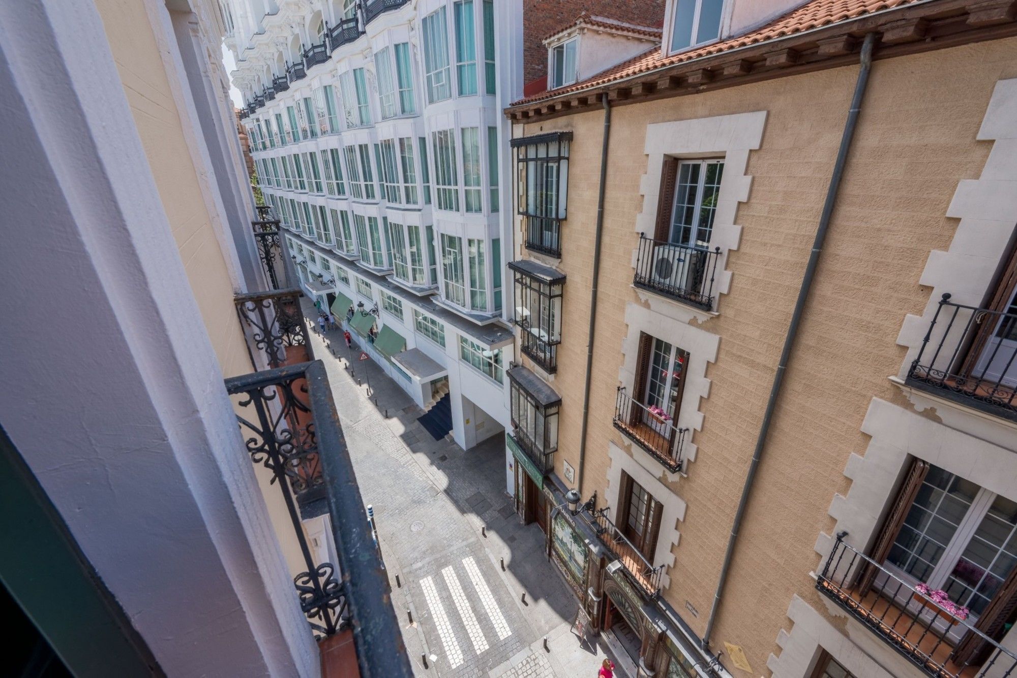 - Barrio De Letras Apartamento *
