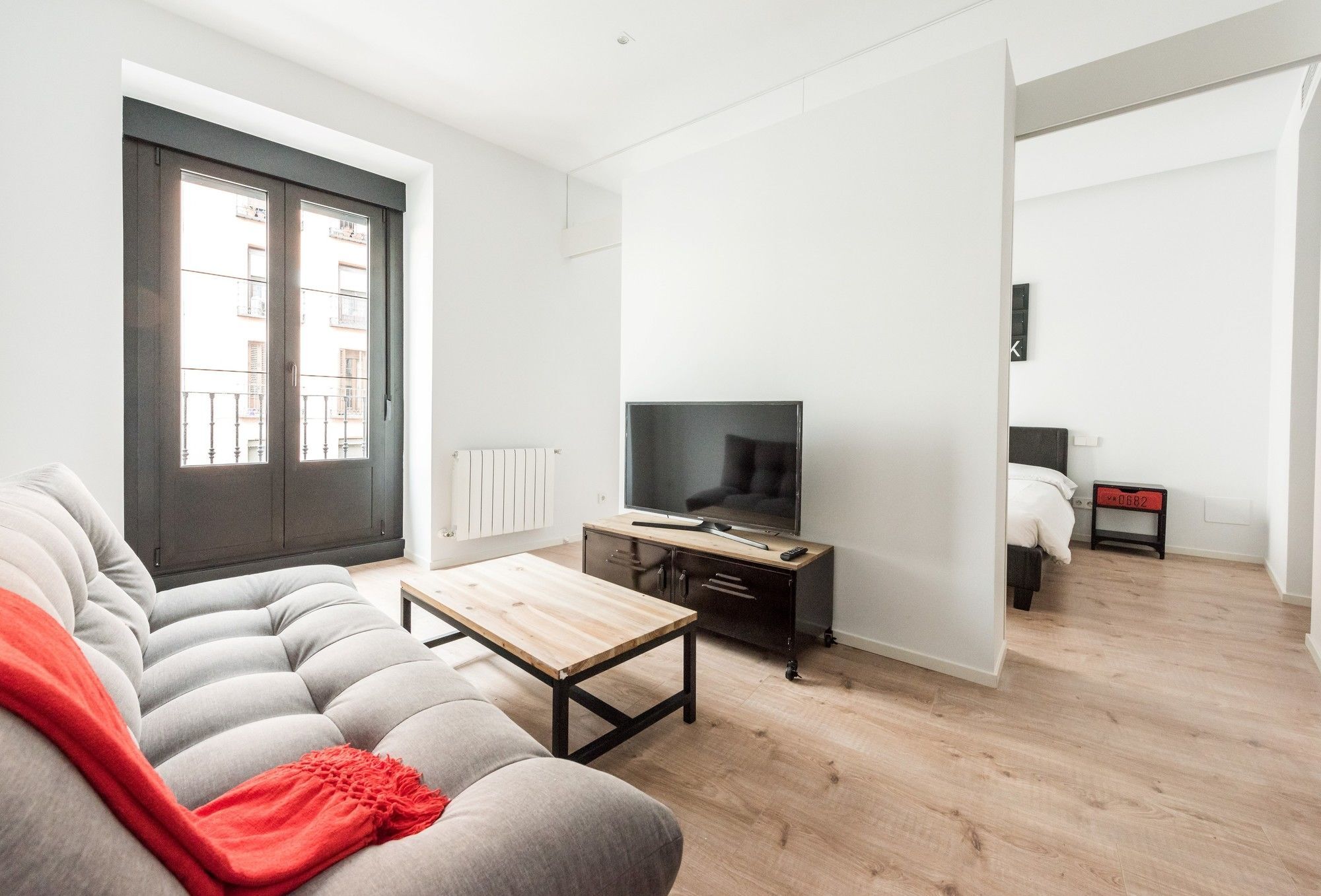 Apartamento Puerta De Toledo Center 2c