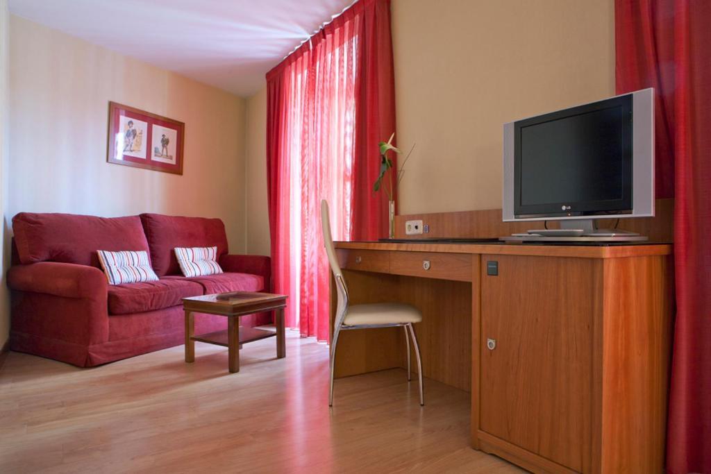 Ateneo Puerta Del Sol Hotel 3*