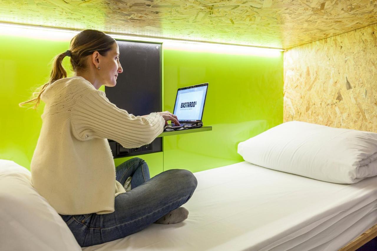 Bastardo Hostel *